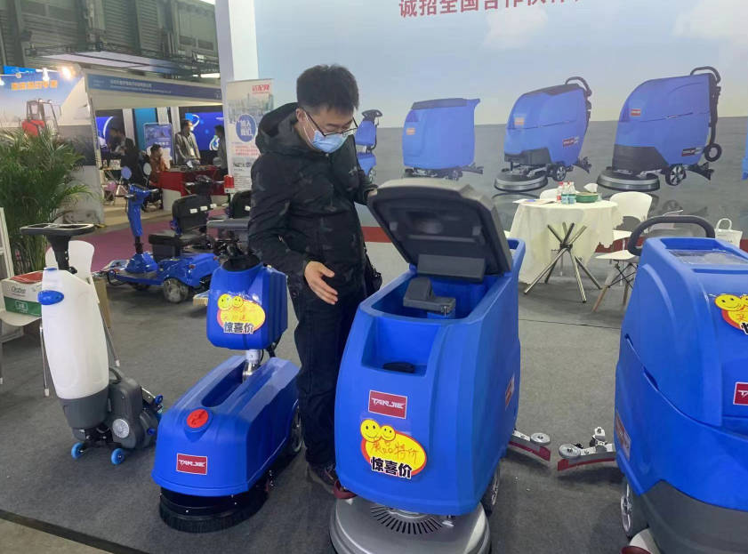 南区坦洁洗地机公司致力于电动洗地机的生产、销售和服务百家